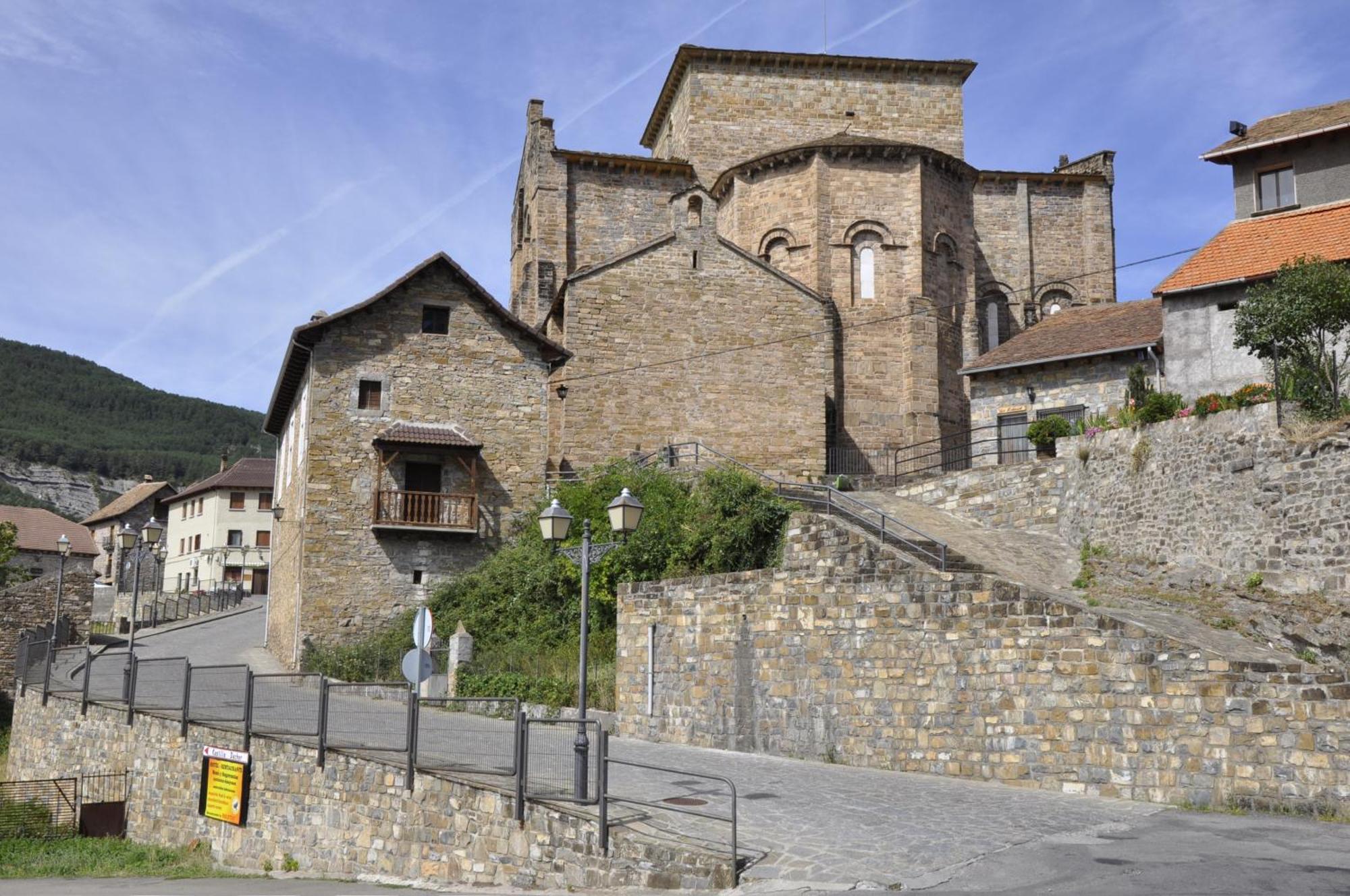 Hotel Castillo D'Acher Siresa Buitenkant foto
