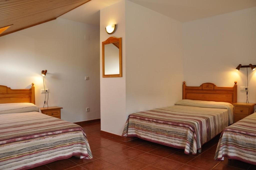 Hotel Castillo D'Acher Siresa Buitenkant foto
