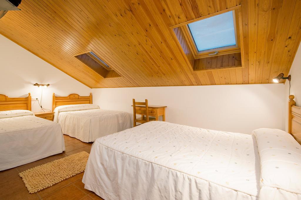 Hotel Castillo D'Acher Siresa Buitenkant foto