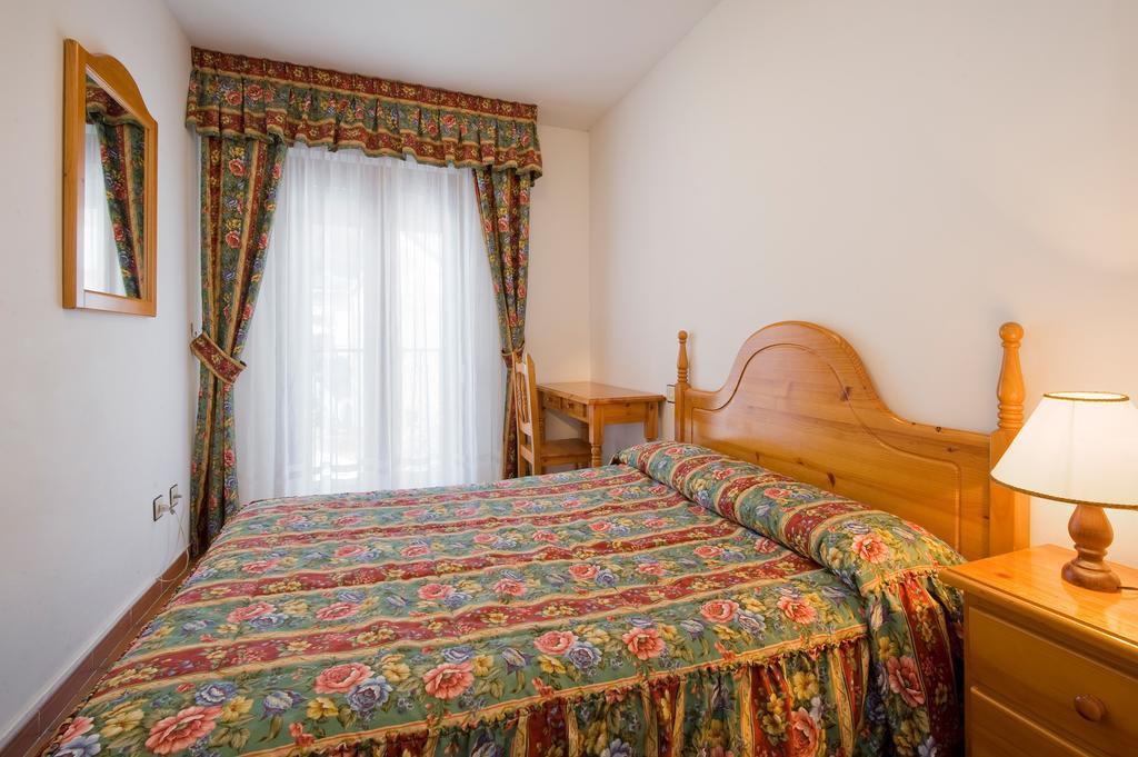 Hotel Castillo D'Acher Siresa Buitenkant foto