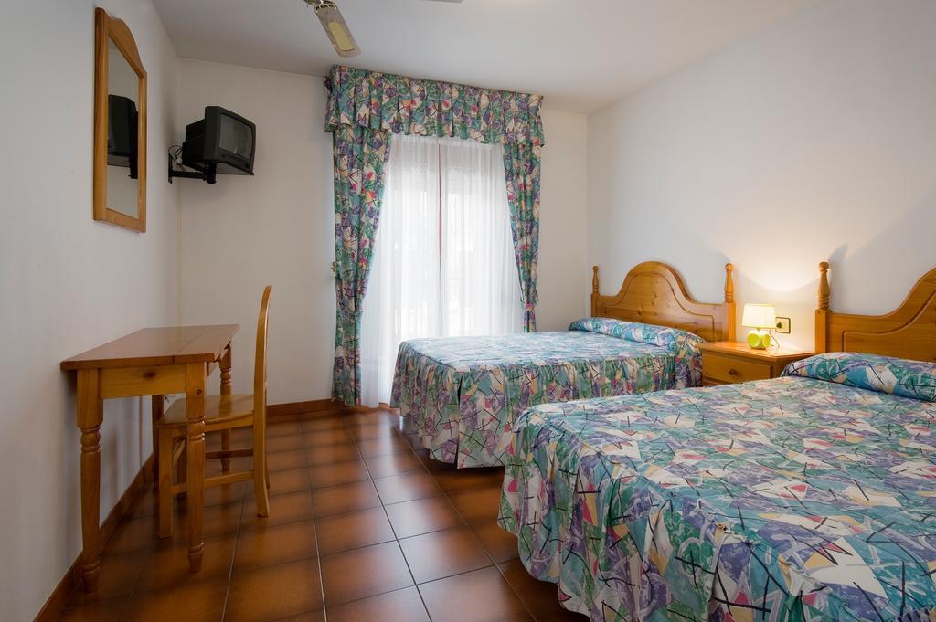 Hotel Castillo D'Acher Siresa Buitenkant foto